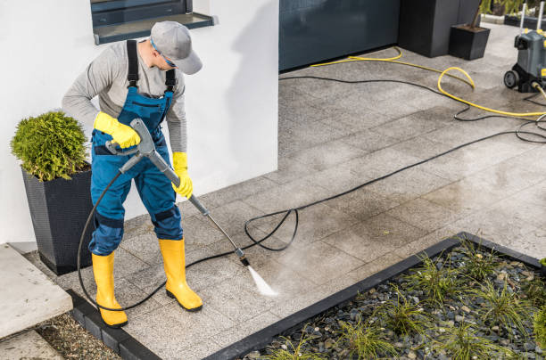 Best Commercial Pressure Washing  in North Adams, MA